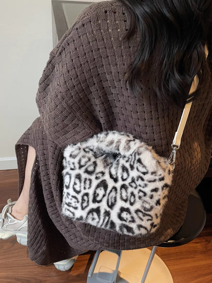 40601aac64a74bbea5a7395ddadf6922-Max-Origin